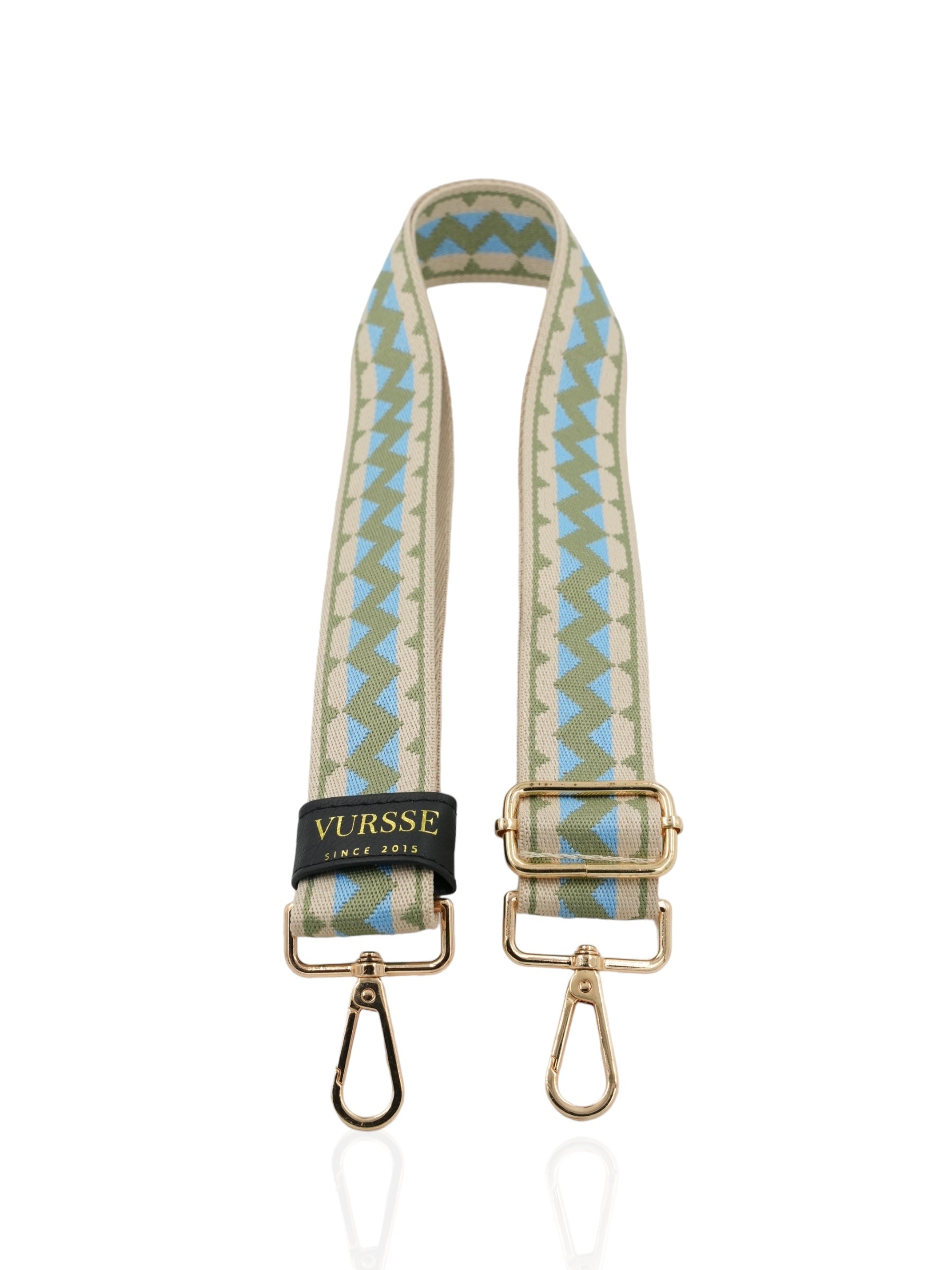 Interchangeable straps for handbag