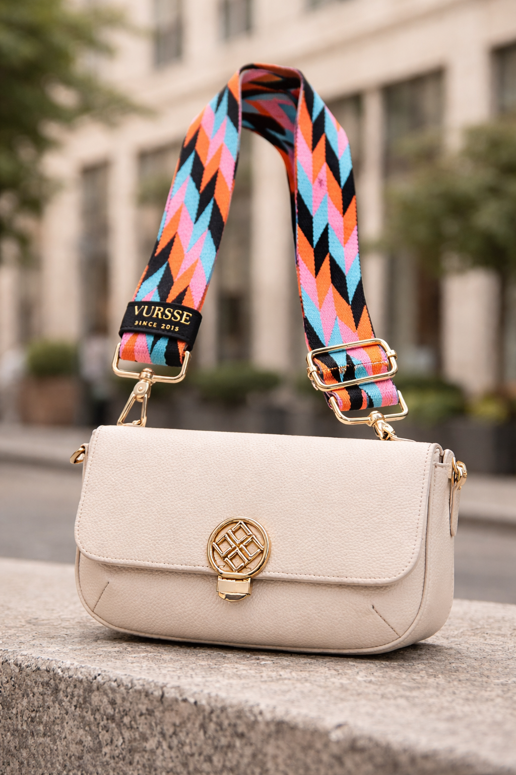 Straps_trazos_celeste_intercambiable en uso