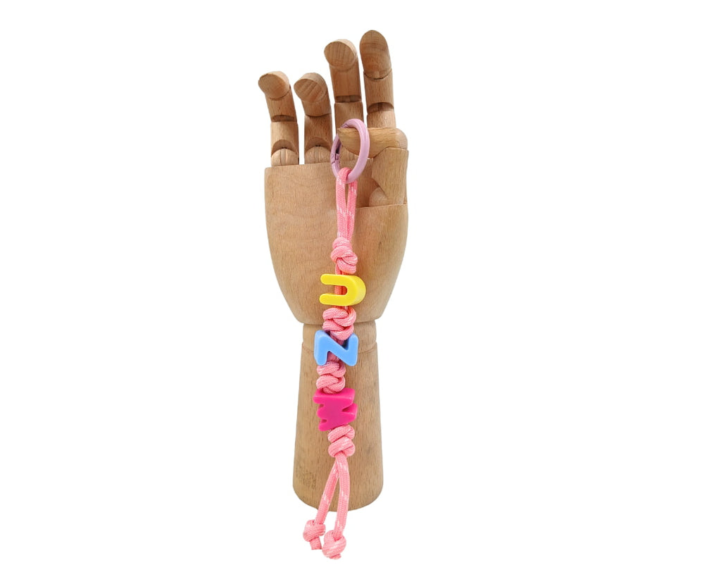 CHARM ROSA LETRAS